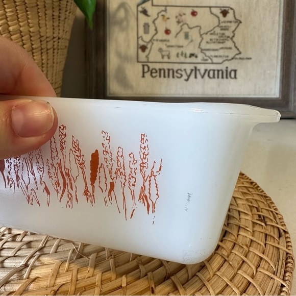 Vintage Proctor Silex Autumn Harvest Wheat Slow Cook Milk Glass Dish - Picture 5 of 10